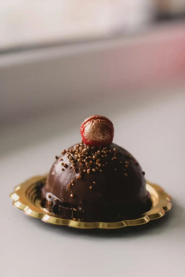 Bombom de Chocolate com Fruta e Granulado