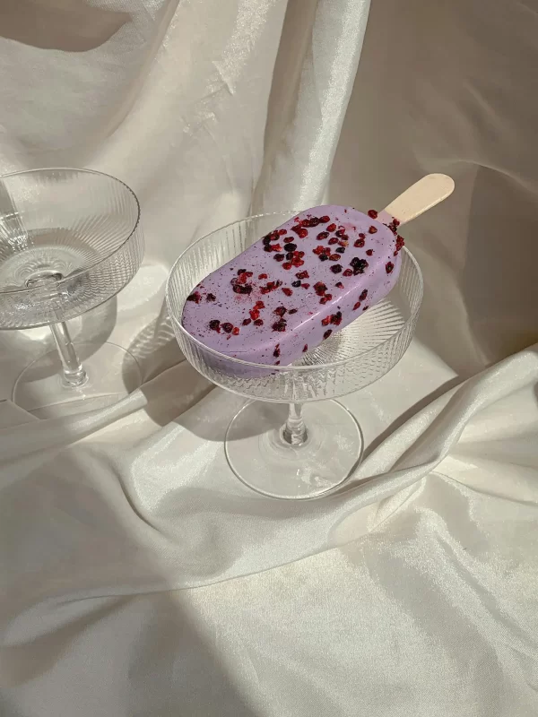Picolé de Açaí com Pingos de Chocolate