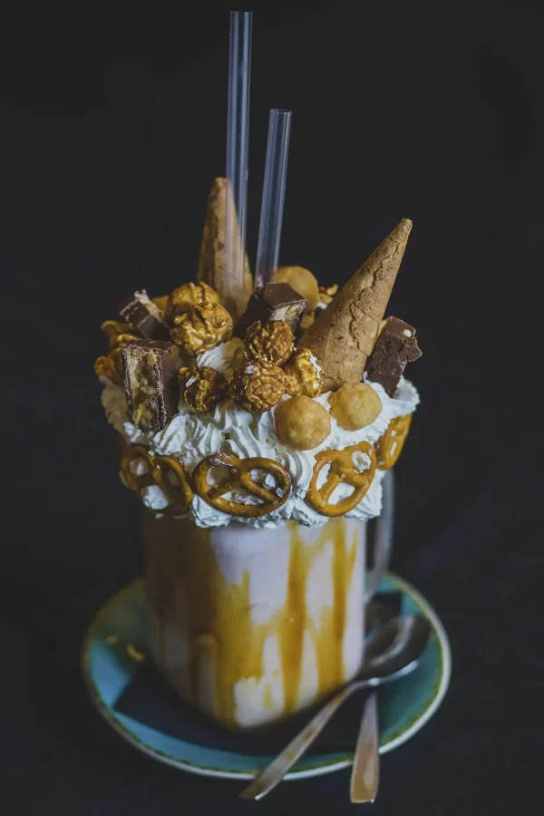 Sorvete de Frutas com Sementes, Casquinhas de Waffle e Chocolate